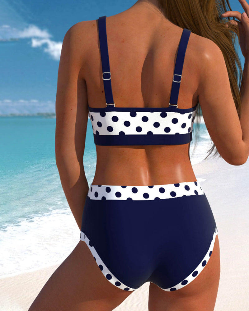 Liesbeth - Hoch taillierter Punkte-Bikini mit Patchwork-Design von Hanna Hamburg