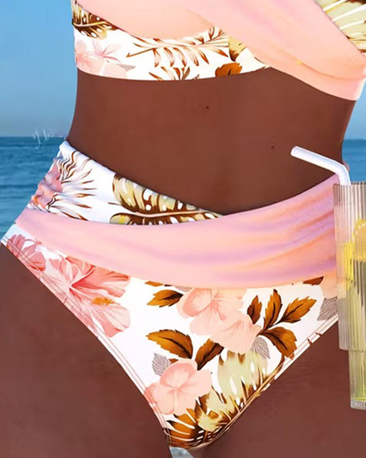 Bikini mit kontrastierendem Blumenmuster und Schlitz von Hanna Hamburg