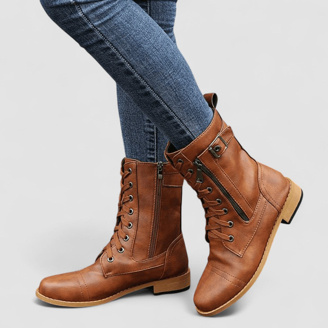 Rosa | Geschnürte Stiefelette mit Schnalle