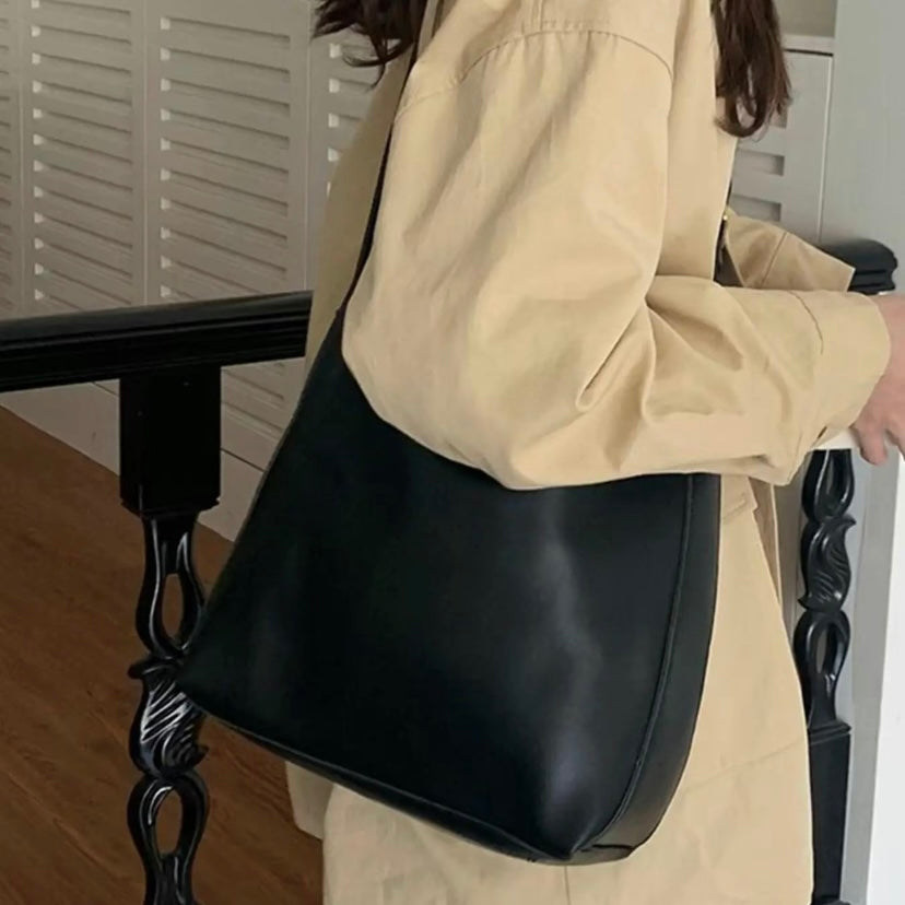 Stacy | Elegante Lederhandtasche