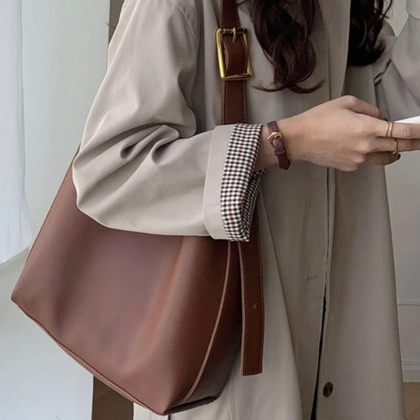 Stacy | Elegante Lederhandtasche