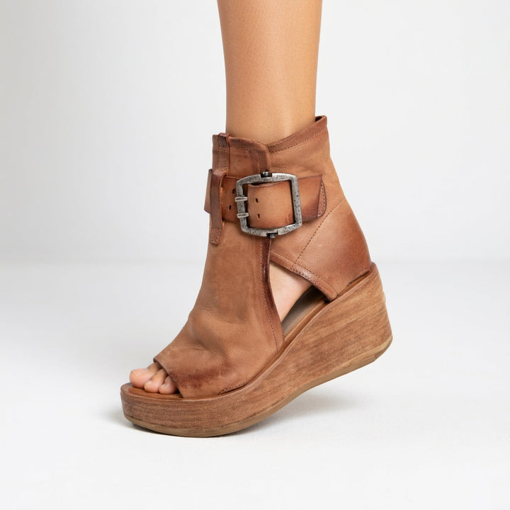 Renate – orthopädische Stiefeletten von Hanna Hamburg mit gepolstertem Fußbett