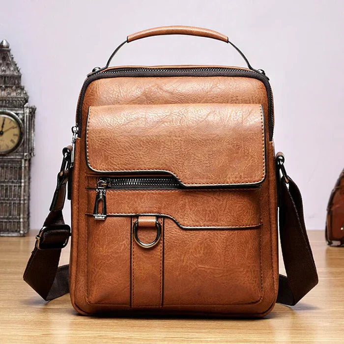 Cynthia | Praktische Lederhandtasche