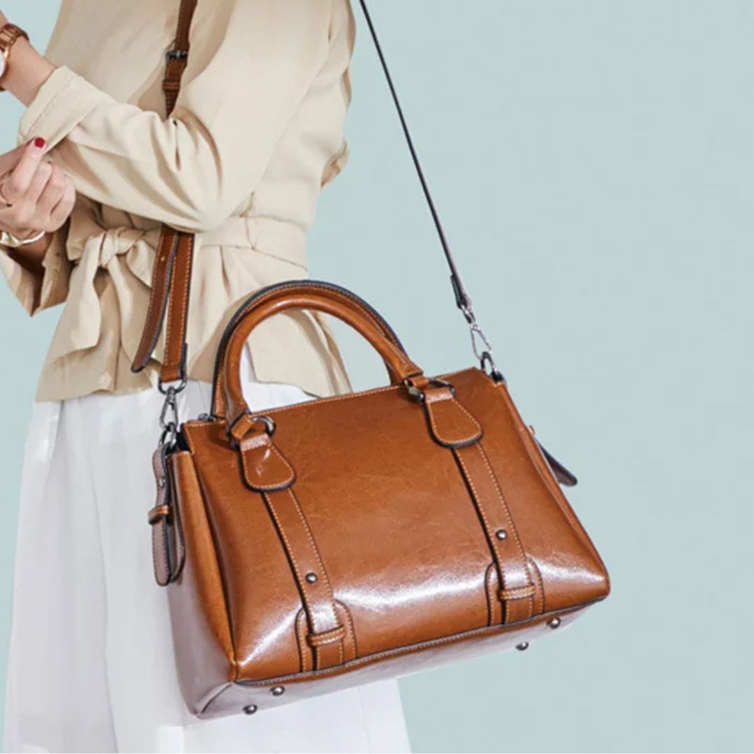 Camille | Polierte Schultertasche