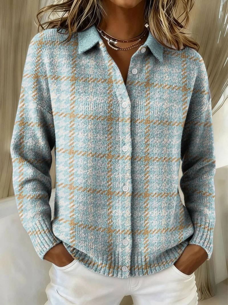 Clara | Karo-Strickjacke in Himmelblau