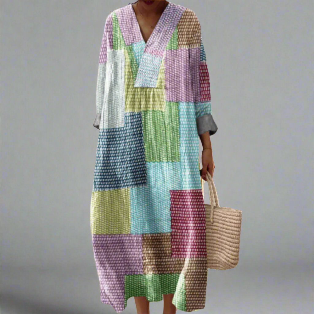 Friedegard, weites geometrisches Sommerkleid in Pastelltönen, Karo-Patchwork in Pastelltönen, von Hanna Hamburg