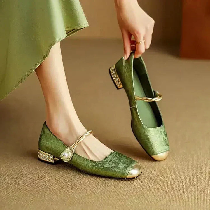 Frieda | Klassische Riemchenschuhe mit elegantem Look