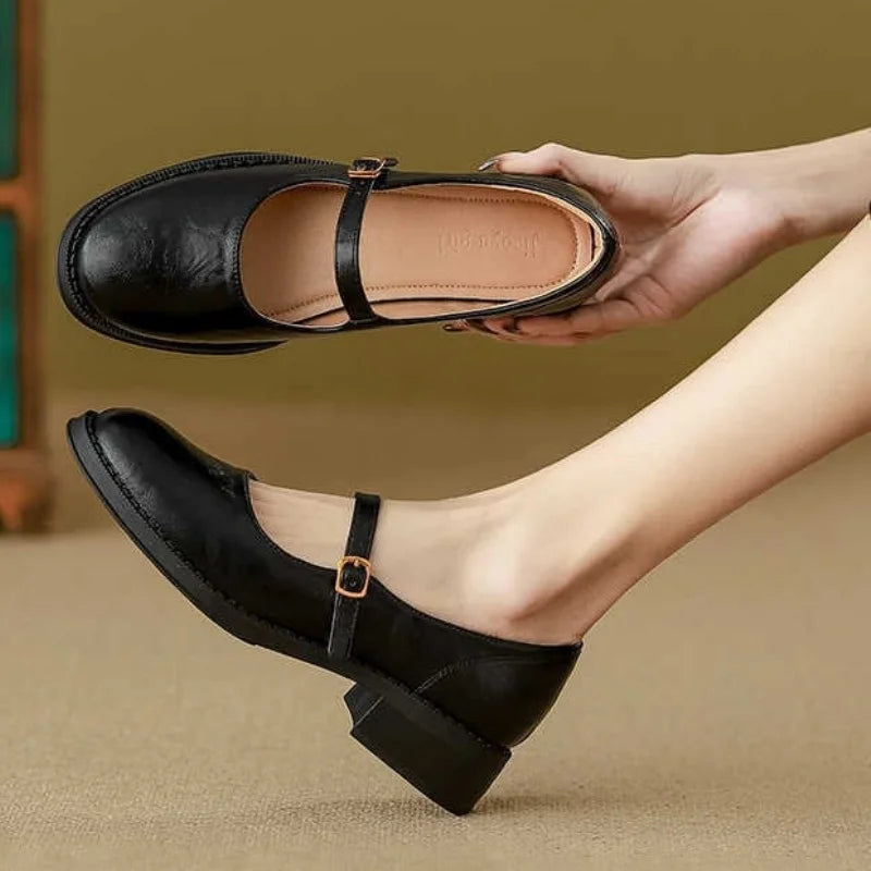 Leni | Zeitlose Riemchenschuhe