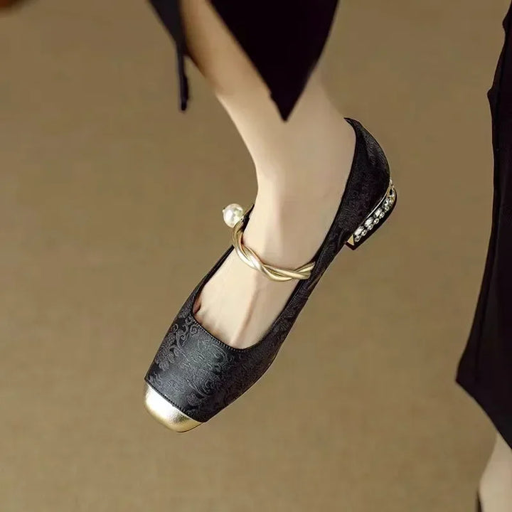 Frieda | Klassische Riemchenschuhe mit elegantem Look