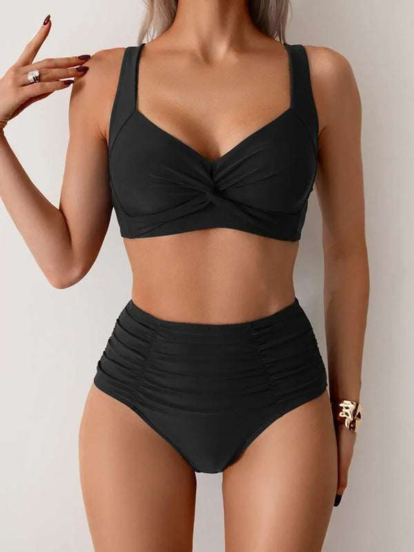 Hochtailliertes Sommer-Bikiniset von Hanna Hamburg