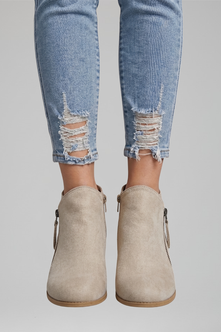 Jette | Stiefelette in Veloursoptik