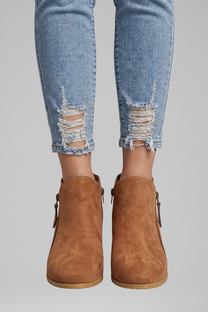 Jette | Stiefelette in Veloursoptik