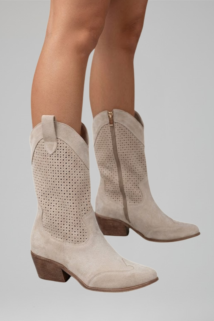 Elfi | Perforierte Western-Stiefelette