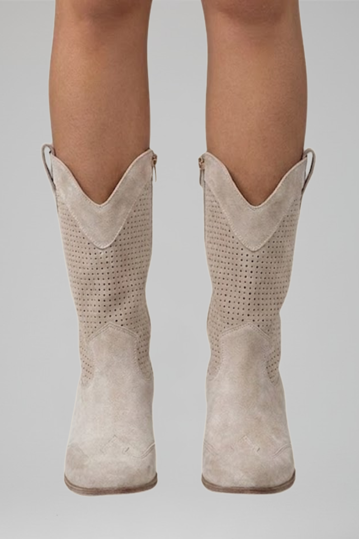 Elfi | Perforierte Western-Stiefelette