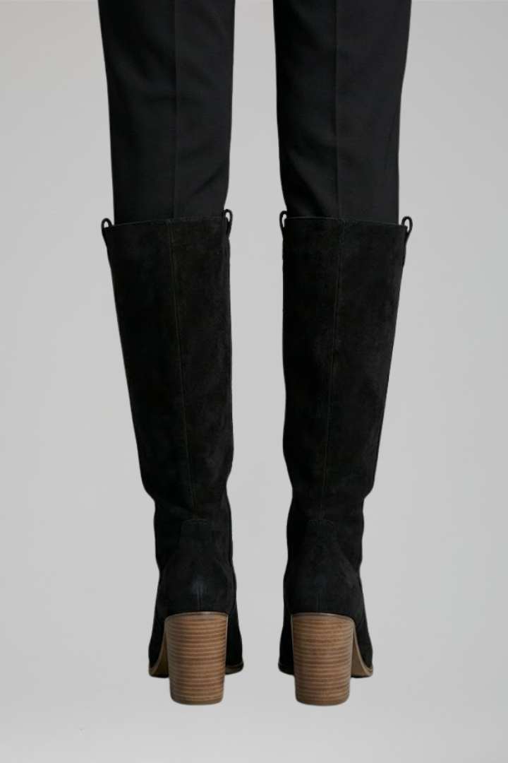Gundel | Kniehoher Stiefel in Veloursoptik