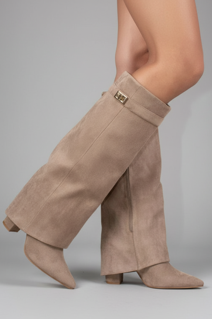 Hermine | Kniehoher Stiefel mit spitzer Kappe