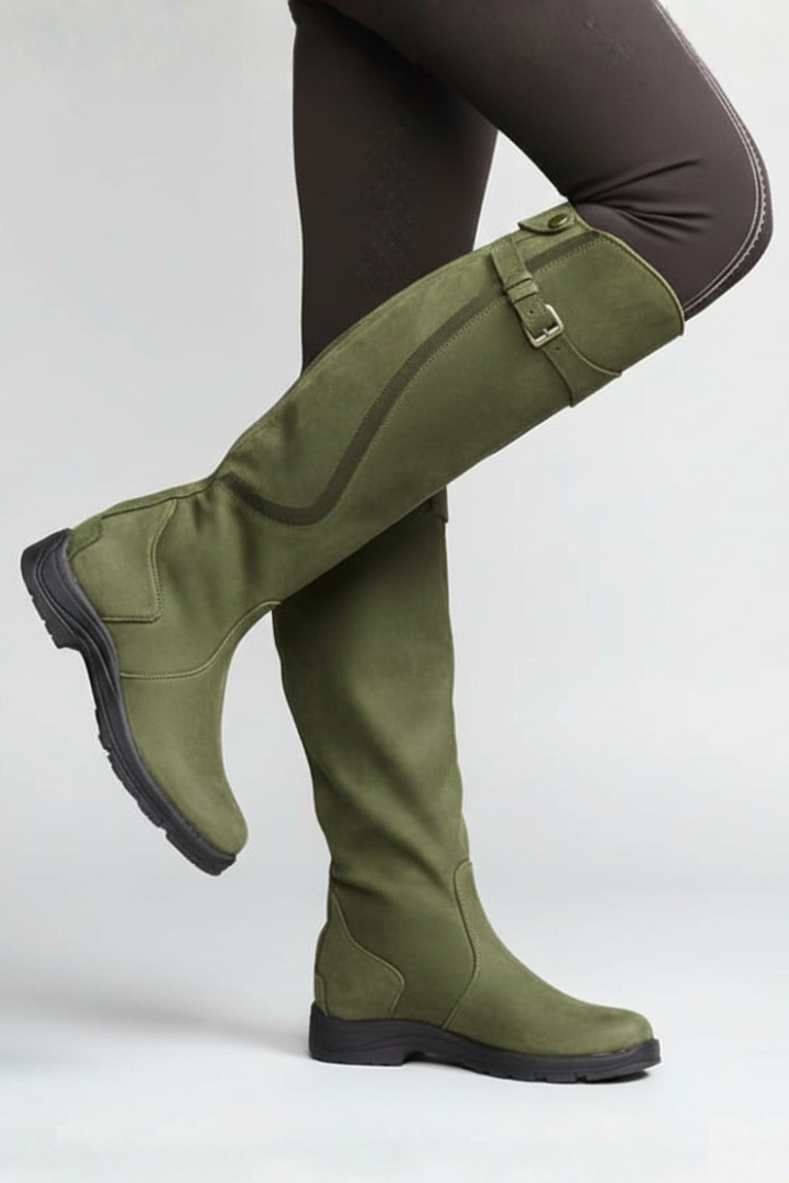Imke | Kniehoher Stiefel mit Riemen am Schaft