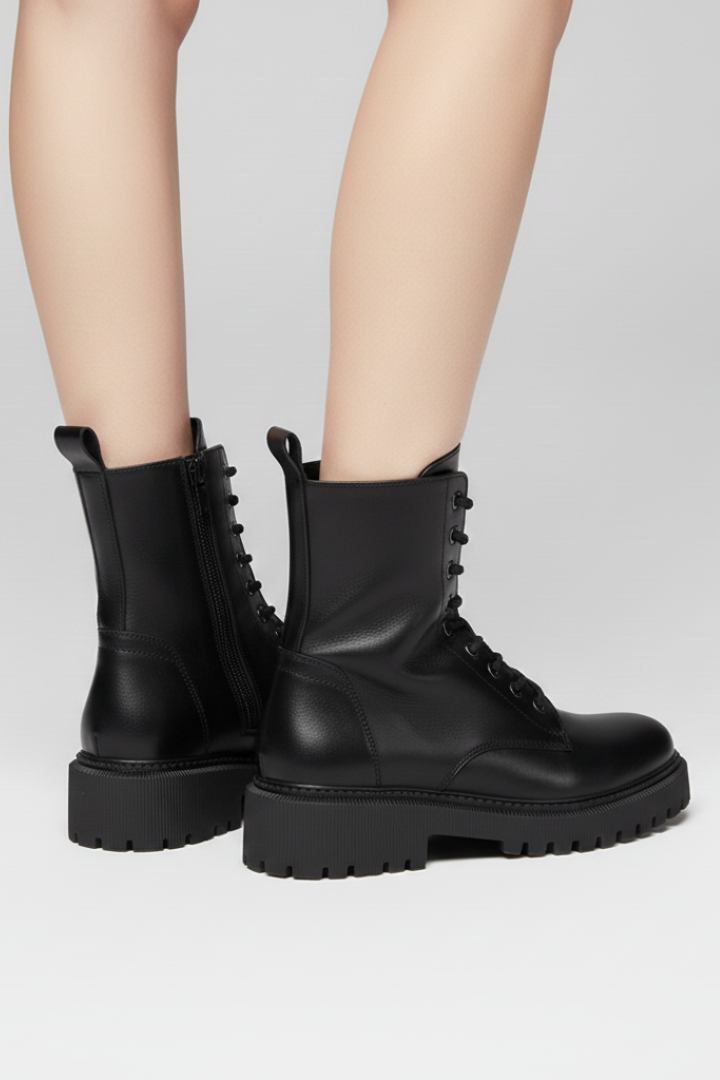 Gerhild | Schnürstiefelette mit grober Sohle