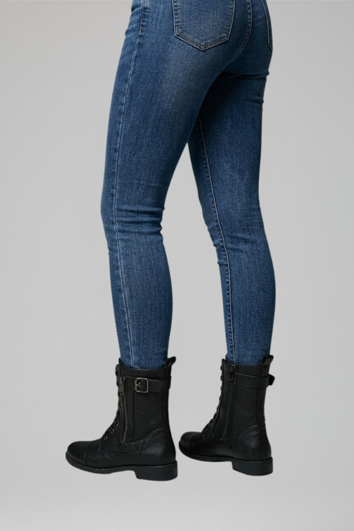 Brunhilde | Schnürstiefelette im Worker-Stil