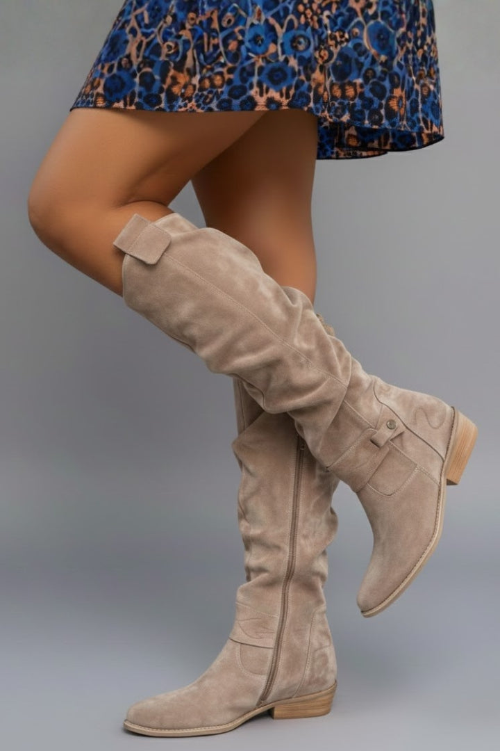 Erna | Overknee-Stiefel in Veloursoptik