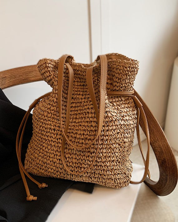 Wiltrud, Beuteltasche aus Strohgeflecht, von Hanna Hamburg