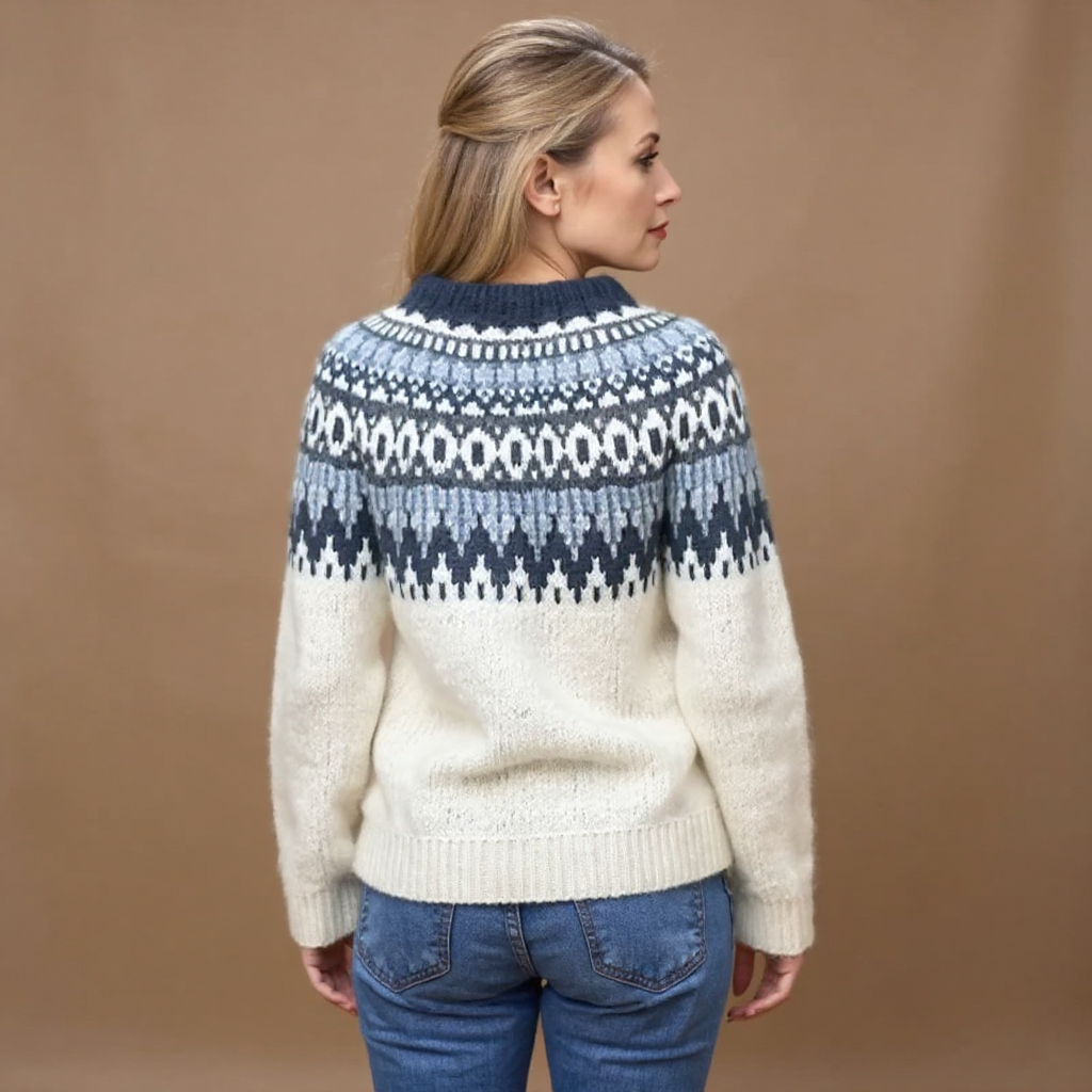 Maecey | Islandpullover in Creme und Marine