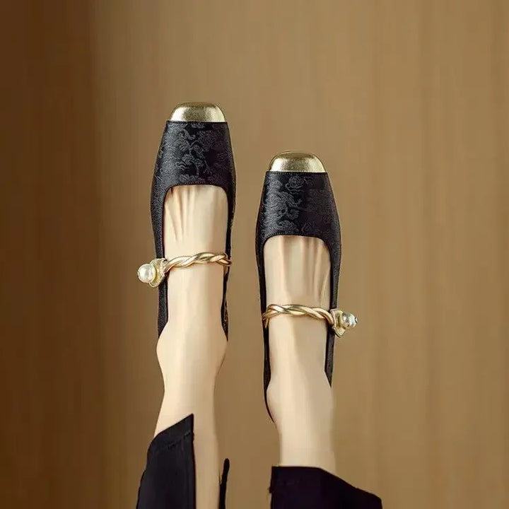 Frieda | Klassische Riemchenschuhe mit elegantem Look