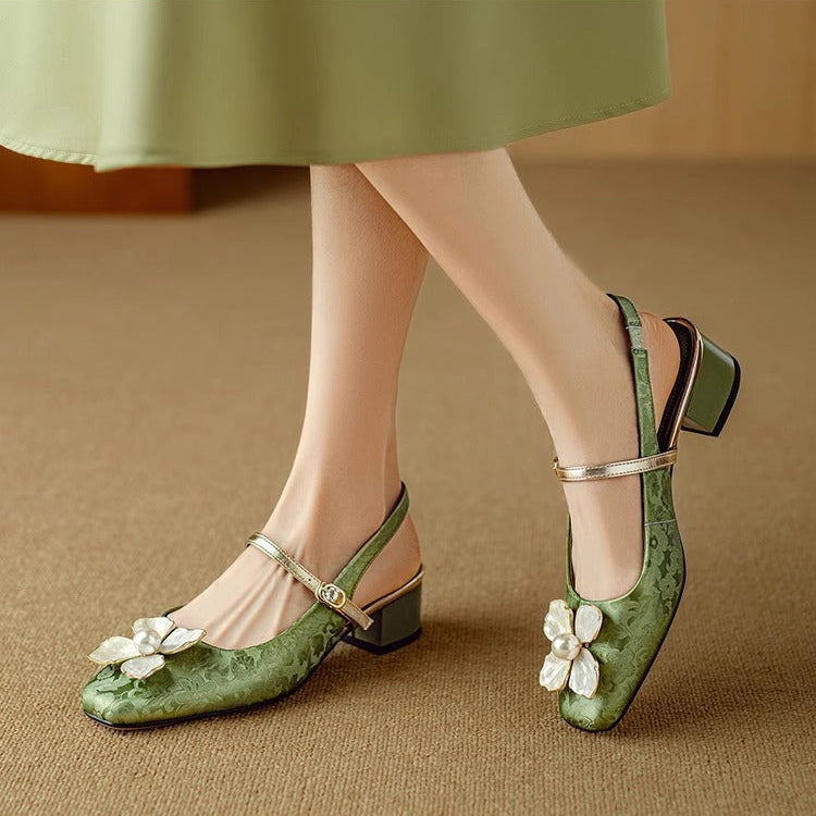 Mathilde | Elegante Damenschuhe mit floralem Detail
