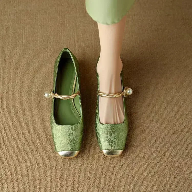 Frieda | Klassische Riemchenschuhe mit elegantem Look