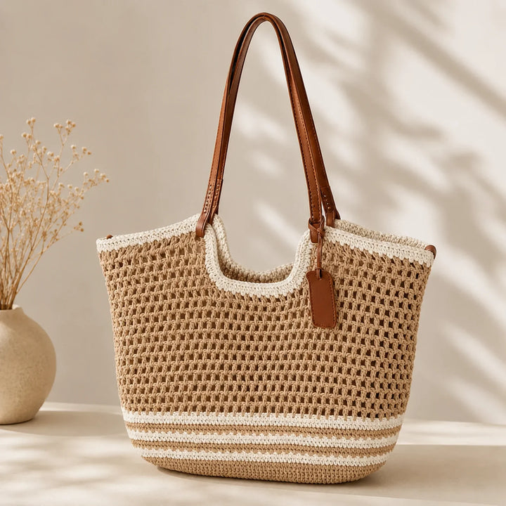 Irmtraud, zweifarbiger Flecht-Shopper in Khaki & Naturweiß gestreift, von Hanna Hamburg