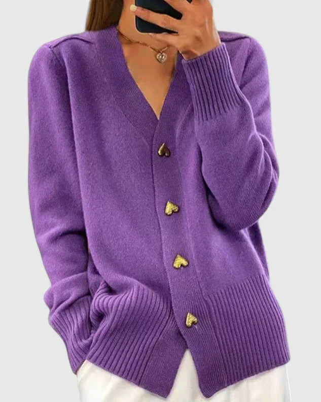 Eleonor | Strickjacke mit Herzknöpfen von Hanna Hamburg, Strickjacke für Damen